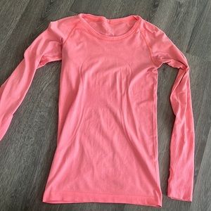 Lululemon Swiftly Tech Long Sleeve Top